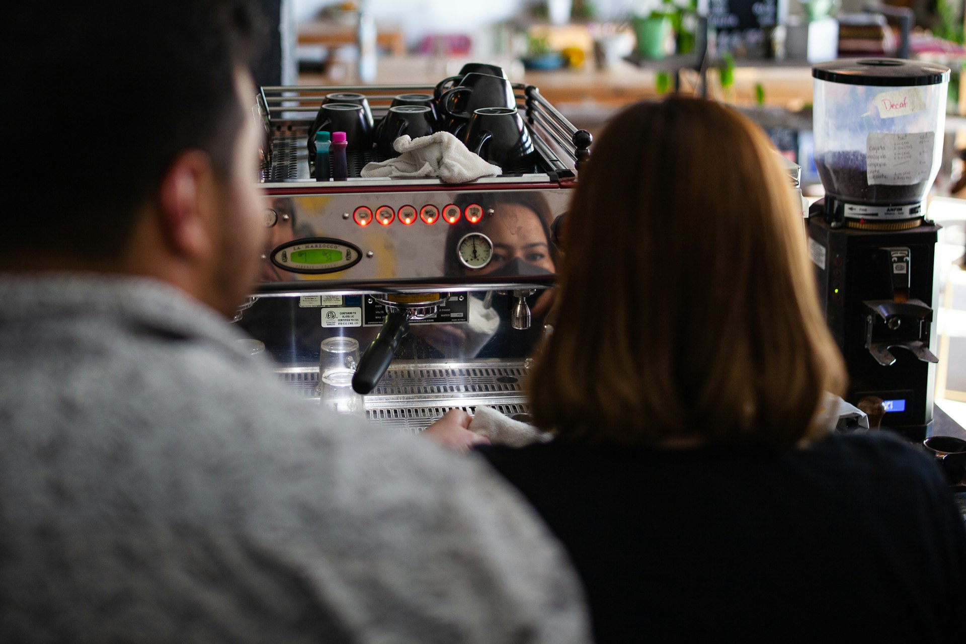 How Artificial Intelligence Is Transforming Small Business Growth and Efficiency